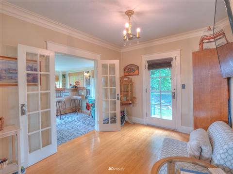 2048 Park St, Enumclaw, WA 98022 photo 5