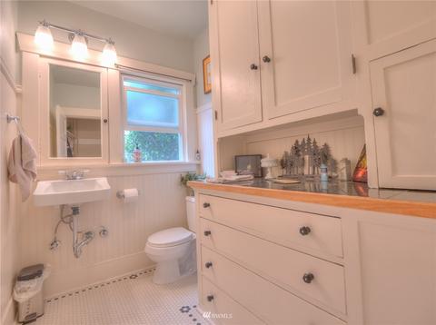 2048 Park St, Enumclaw, WA 98022 photo 13