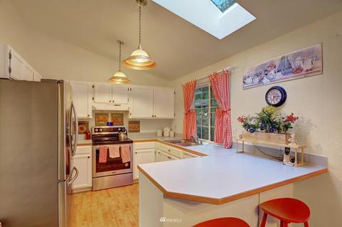 415 109th Pl SE, Everett, WA 98208 photo 8