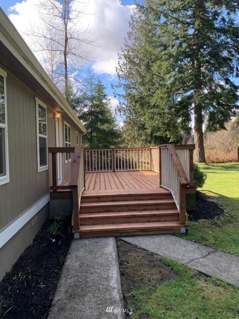 723 Tipsoo Loop SE, Rainier, WA 98576 photo 14