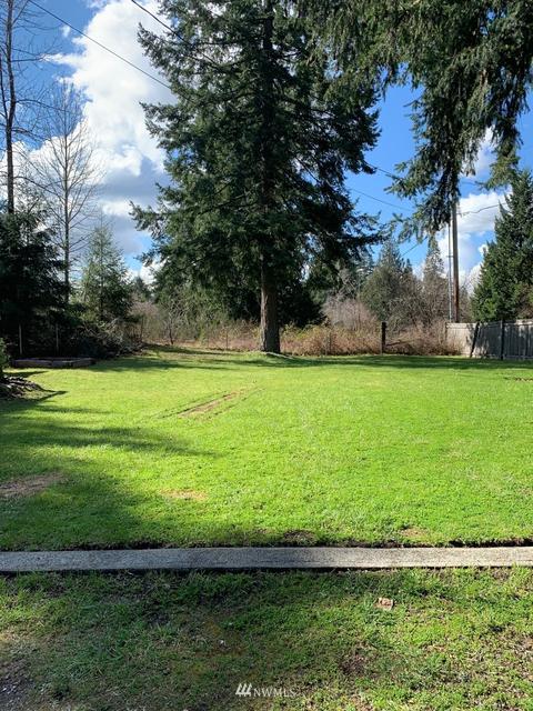 723 Tipsoo Loop SE, Rainier, WA 98576 photo 15