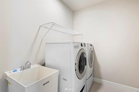 23214 7th Dr SE, Bothell, WA 98021 photo 32