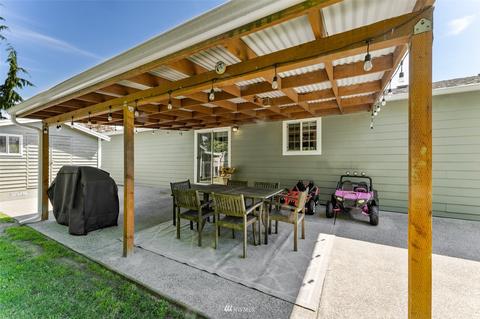 2466 Scandia Ct, Enumclaw, WA 98022 photo 19