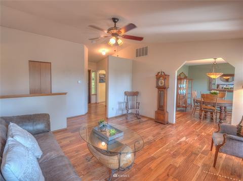 1004 Baysinger Pl, Enumclaw, WA 98022 photo 7