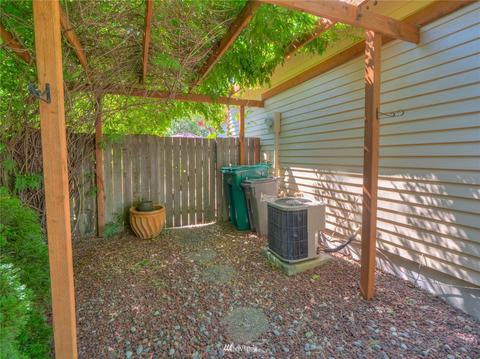 1004 Baysinger Pl, Enumclaw, WA 98022 photo 26