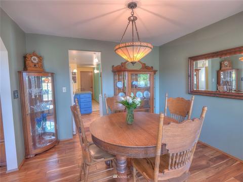 1004 Baysinger Pl, Enumclaw, WA 98022 photo 9