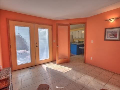 1004 Baysinger Pl, Enumclaw, WA 98022 photo 17