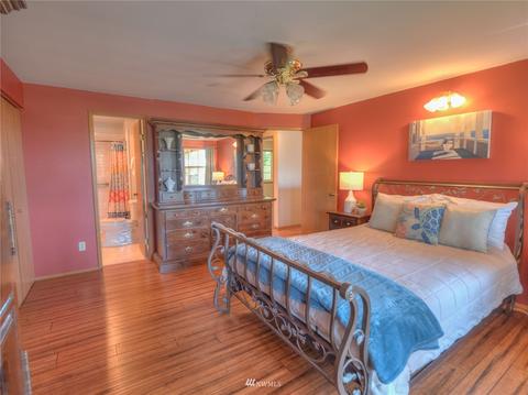 1004 Baysinger Pl, Enumclaw, WA 98022 photo 10