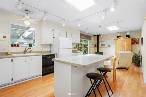 19210 128th Pl NE, Bothell, WA 98011 photo 10
