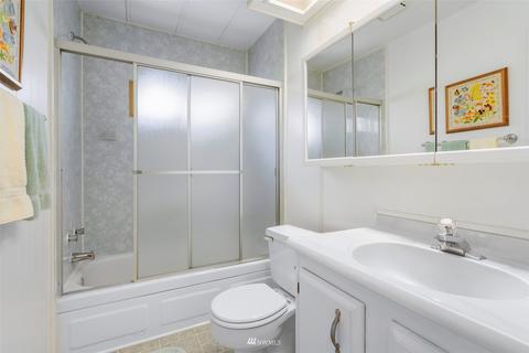 19210 128th Pl NE, Bothell, WA 98011 photo 17