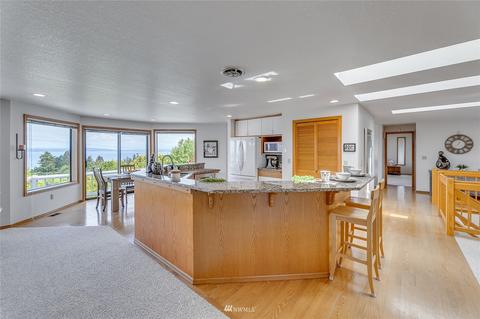2506 Hillside Ln, Everett, WA 98203 photo 10