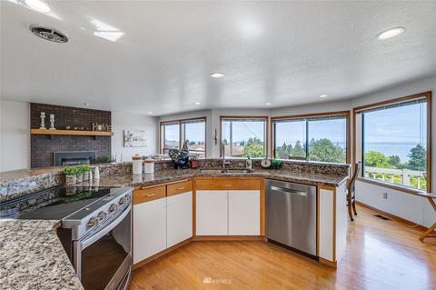 2506 Hillside Ln, Everett, WA 98203 photo 9