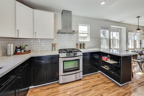 2805 E Spring St, Seattle, WA 98122 photo 13