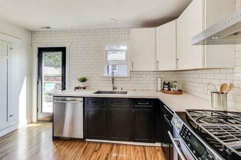 2805 E Spring St, Seattle, WA 98122 photo 12