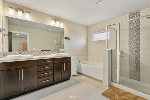 18011 44th Dr SE, Bothell, WA 98012 photo 17