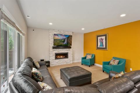 18011 44th Dr SE, Bothell, WA 98012 photo 5