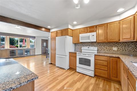 1208 Semanski St, Enumclaw, WA 98022 photo 10