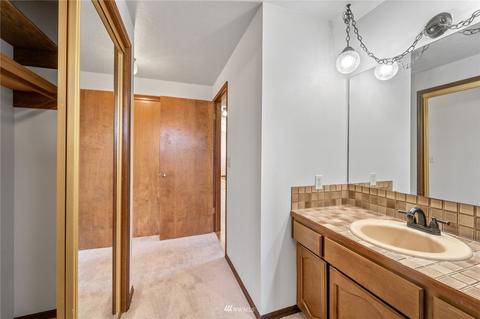 1208 Semanski St, Enumclaw, WA 98022 photo 17