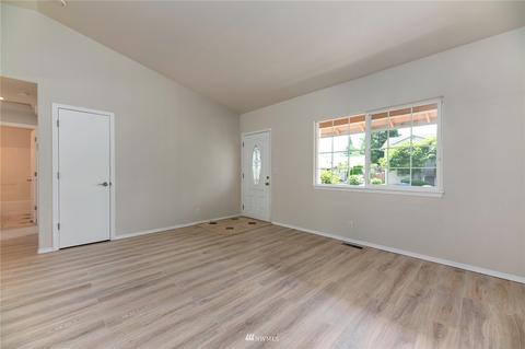905 Elm St, Sultan, WA 98294 photo 5
