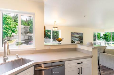 3921 243rd Pl SE #J-204, Bothell, WA 98021 photo 13