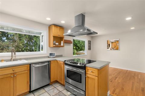7207 Olympic Dr, Everett, WA 98203 photo 14