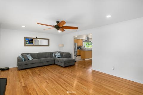 7207 Olympic Dr, Everett, WA 98203 photo 11