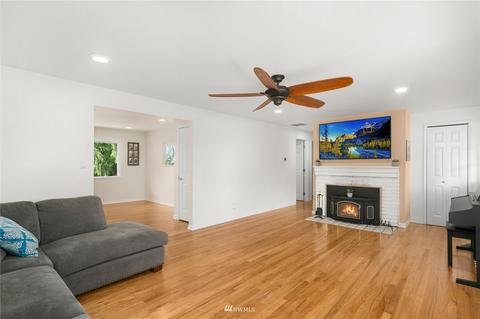 7207 Olympic Dr, Everett, WA 98203 photo 9