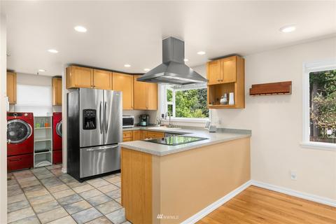 7207 Olympic Dr, Everett, WA 98203 photo 12