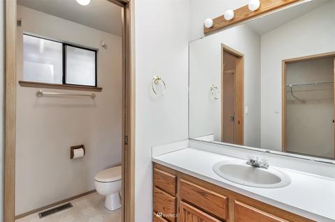 18221 26th Dr SE, Bothell, WA 98012 photo 12