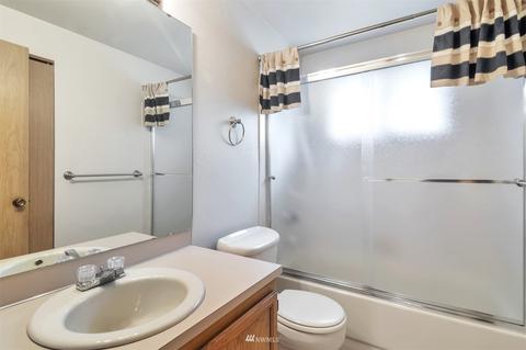 18221 26th Dr SE, Bothell, WA 98012 photo 15