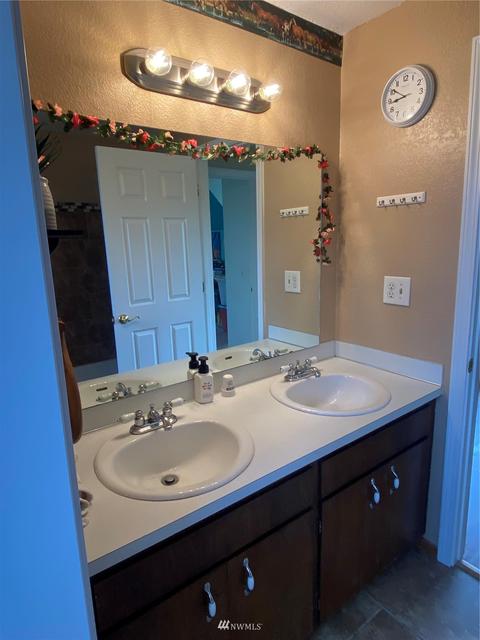 21528 SE 392nd St, Enumclaw, WA 98022 photo 23