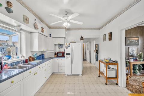 2105 Walnut St, Everett, WA 98201 photo 4
