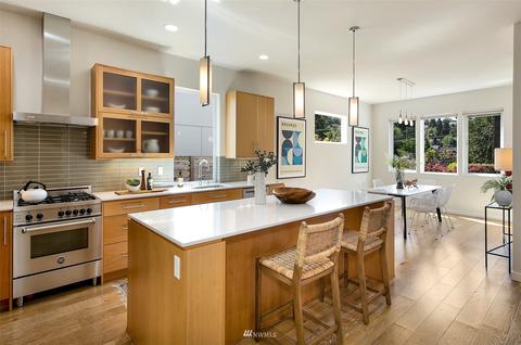 2928 E Thomas St, Seattle, WA 98112 photo 10
