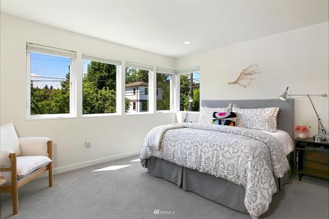 2928 E Thomas St, Seattle, WA 98112 photo 14