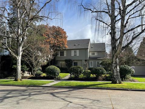 624 34th Ave E, Seattle, WA 98112 photo 1
