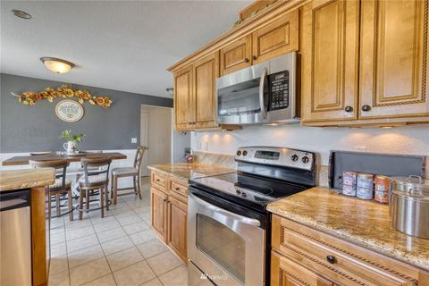 136 Valley Meadows Loop, Chehalis, WA 98532 photo 8