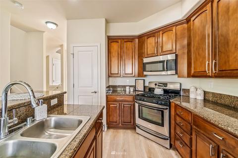 15 164th St SW #D1, Bothell, WA 98012 photo 12