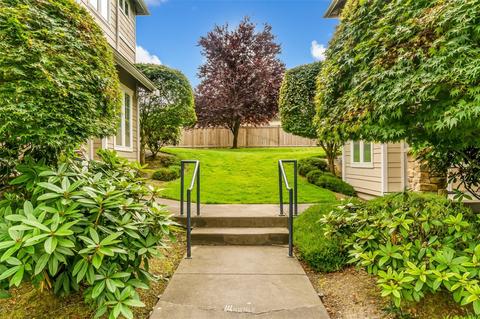 15 164th St SW #D1, Bothell, WA 98012 photo 2