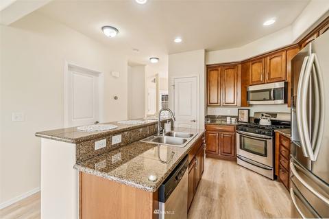 15 164th St SW #D1, Bothell, WA 98012 photo 11