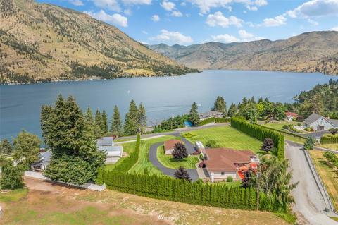 459 Loop Ave, Manson, WA 98831