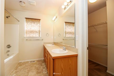 1706 181st St E, Spanaway, WA 98387 photo 17
