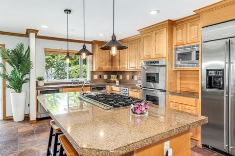 15327 101st Pl NE, Bothell, WA 98011 photo 13