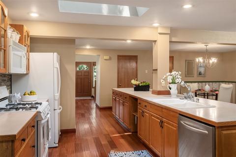 24314 Lockwood Rd, Bothell, WA 98021 photo 22