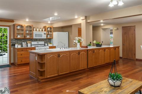 24314 Lockwood Rd, Bothell, WA 98021 photo 21