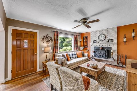 5704 West Dr, Everett, WA 98203 photo 6