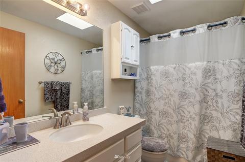 23515 23rd Ave SE, Bothell, WA 98021 photo 22