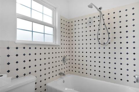 2511 State St, Everett, WA 98201 photo 10