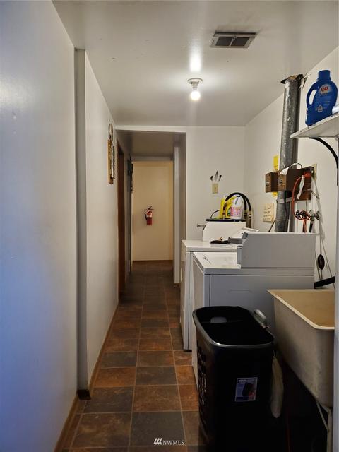 1901 Madison St, Everett, WA 98203 photo 5