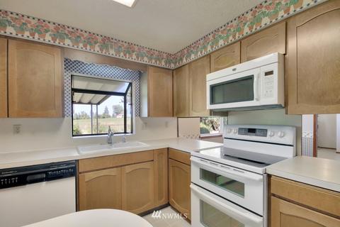 26102 SE 464th St, Enumclaw, WA 98022 photo 17
