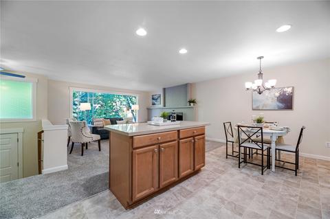 8003 E Glen Dr, Everett, WA 98203 photo 3